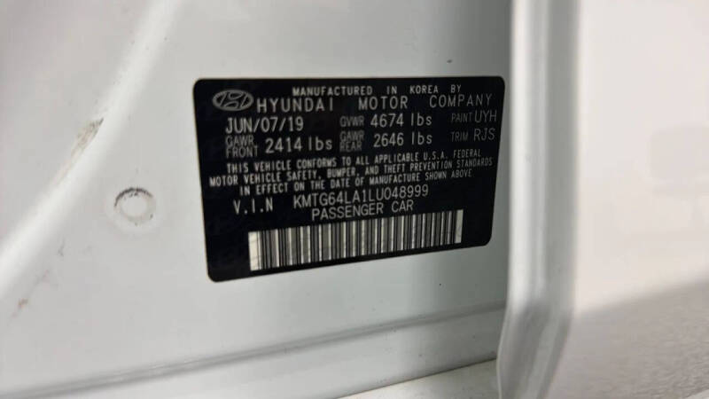 2020 Genesis G70