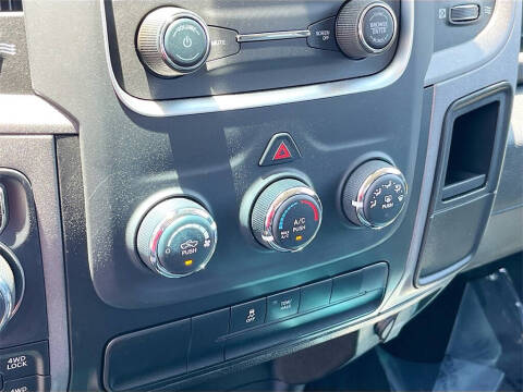 2024 RAM 1500 Classic Tradesman