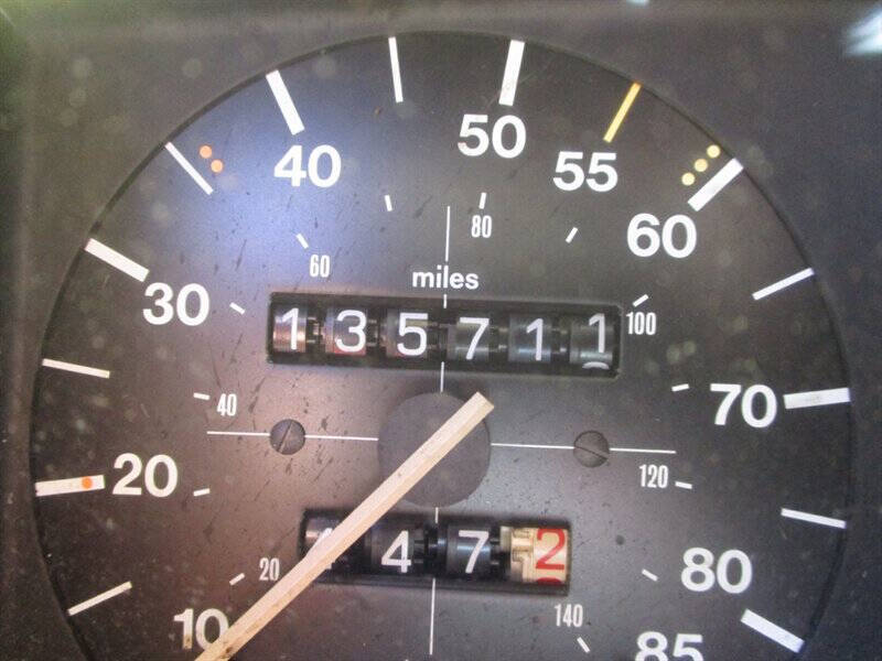 1982 Volkswagen Vanagon Camper