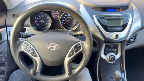 2012 Hyundai Elantra GLS