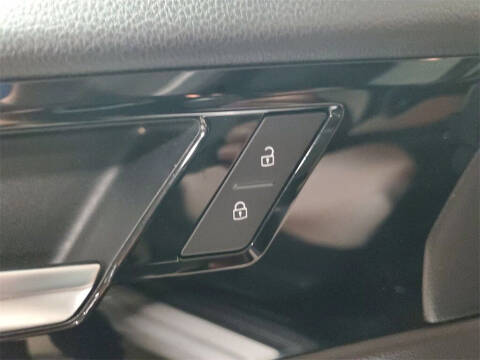 2019 Volkswagen Jetta R-Line