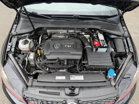 2015 Volkswagen Golf GTI S