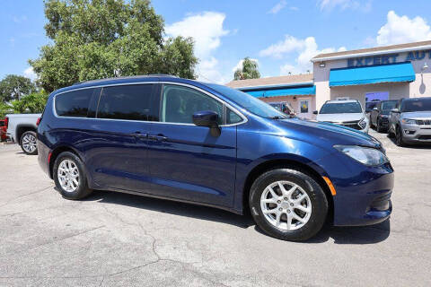 2020 Chrysler Voyager LXi