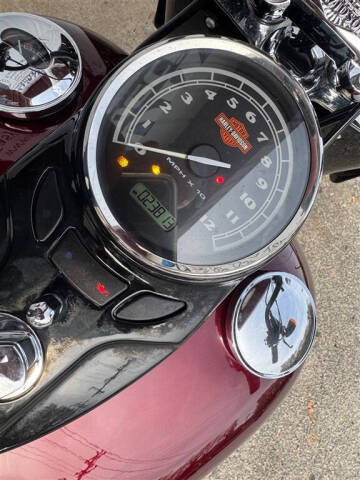 2014 Harley-Davidson FLS103 -