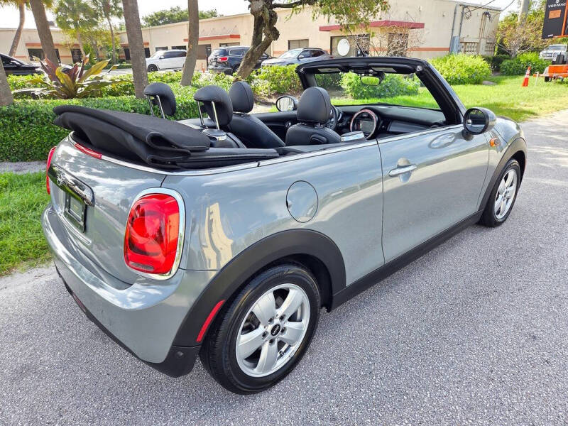 2019 MINI Convertible Cooper