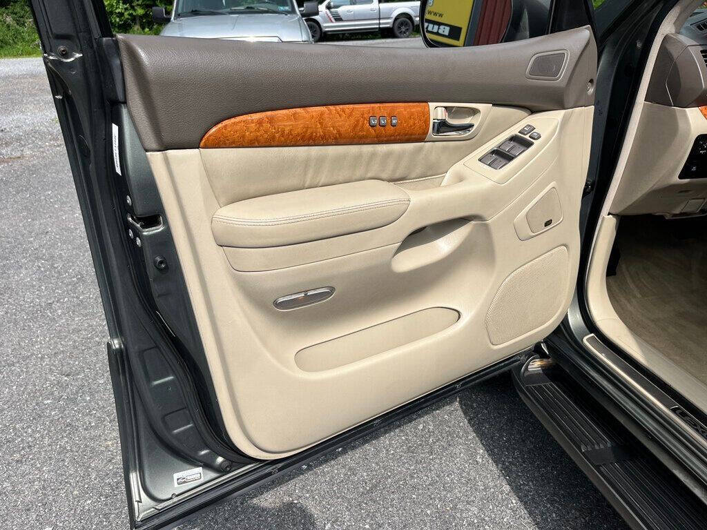 2007 Lexus GX 470 24