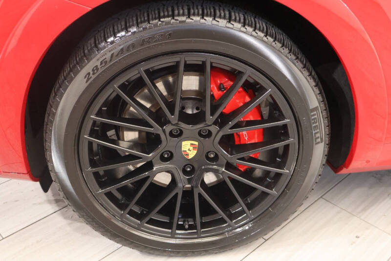 2021 Porsche Cayenne GTS
