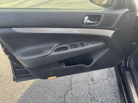 2011 Infiniti G25 Sedan