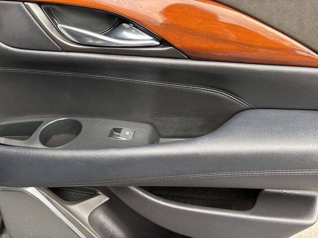 2017 Cadillac Escalade Luxury