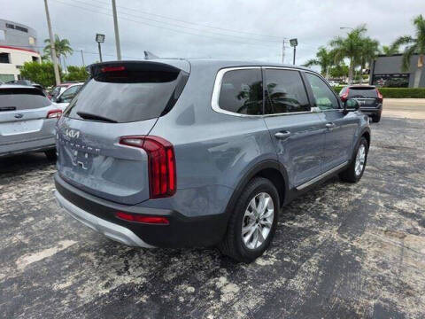 2022 Kia Telluride LX