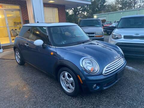 2009 MINI Cooper for sale at MISTER TOMMY'S MOTORS LLC in Florence SC