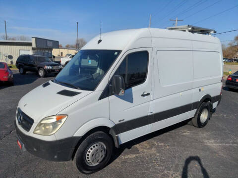 2012 Mercedes-Benz Sprinter for sale at 121 Motorsports in Mount Zion IL