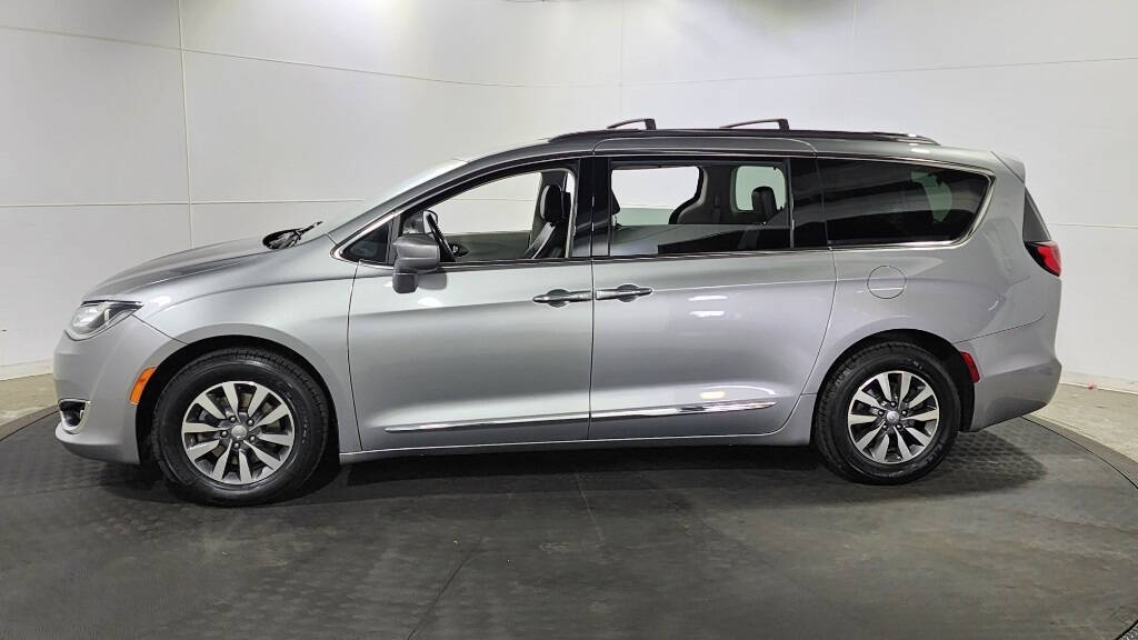 2020 Chrysler Pacifica for sale at NJ Car Buyer in Jersey City, NJ