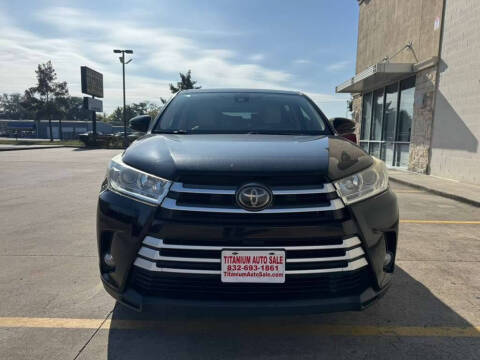 2019 Toyota Highlander LE Plus