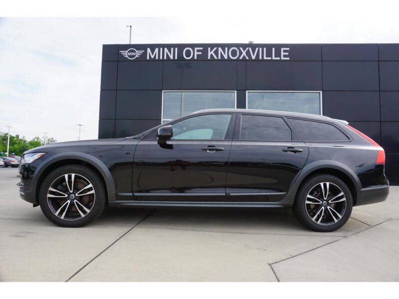 2018 Volvo V90 Cross Country T5