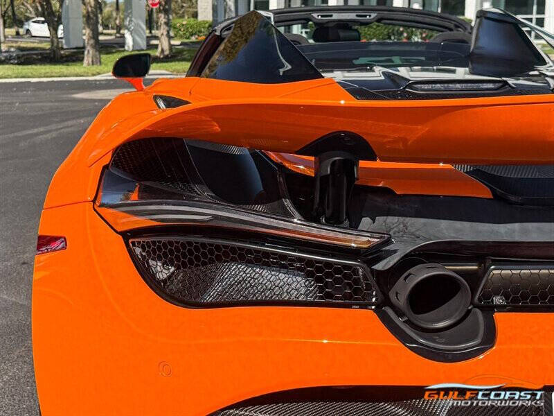 2022 McLaren 720S Spider