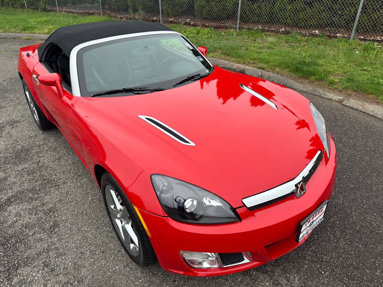 2008 Saturn SKY 12