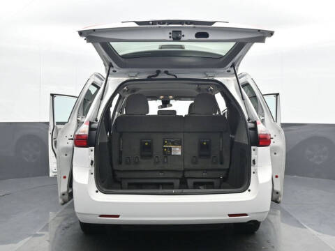 2020 Toyota Sienna L 7-Passenger