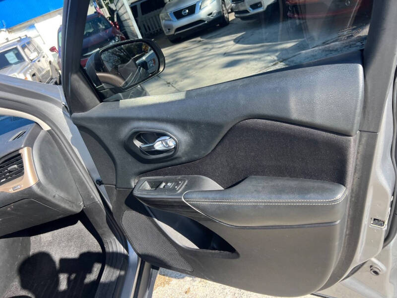 2016 Jeep Cherokee Latitude