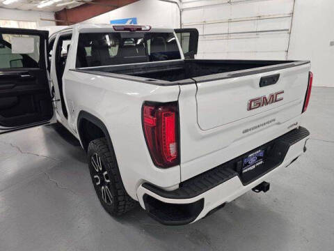 2022 GMC Sierra 1500 AT4