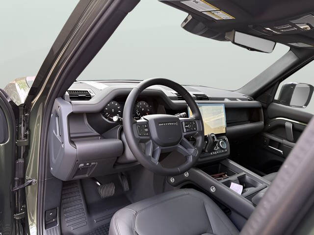 2026 Land Rover Defender 110 P300 S