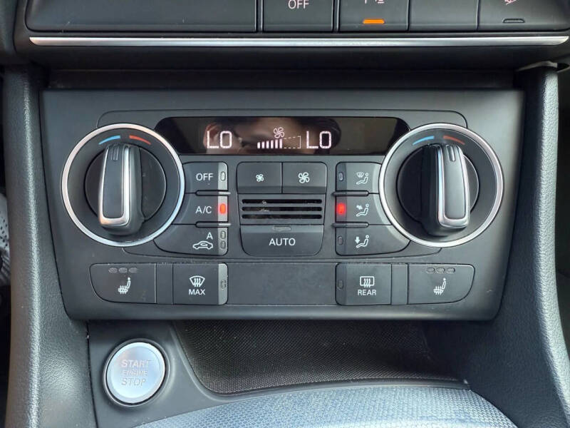 2016 Audi Q3 2.0T Premium Plus