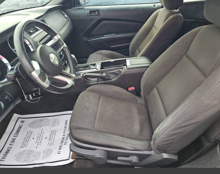 2013 Ford Mustang V6