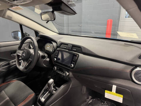 2025 Nissan Versa SR