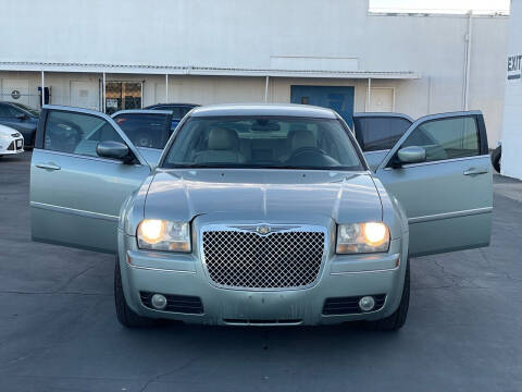2006 Chrysler 300 for sale at Golden Deals Motors in Sacramento CA