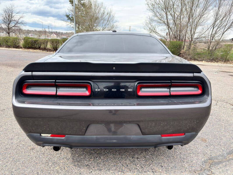 2016 Dodge Challenger