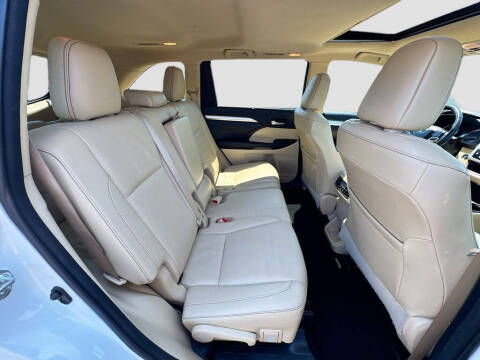 2017 Toyota Highlander XLE