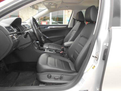 2017 Volkswagen Passat 1.8T SE