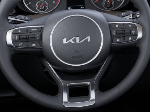 2024 Kia K5 EX