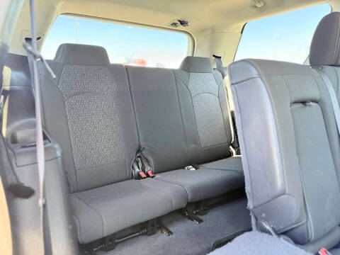 2016 GMC Acadia SLE-1