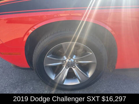 2019 Dodge Challenger SXT
