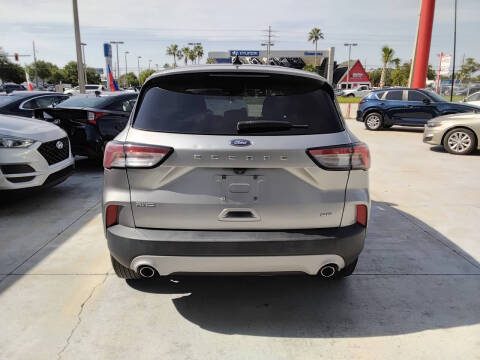 2022 Ford Escape SE