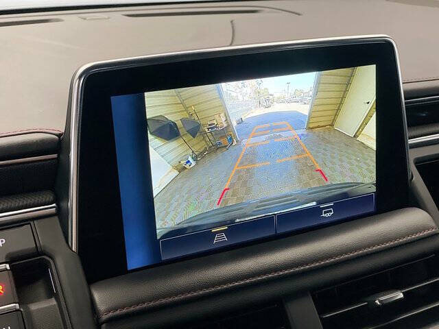 2023 Chevrolet Suburban RST