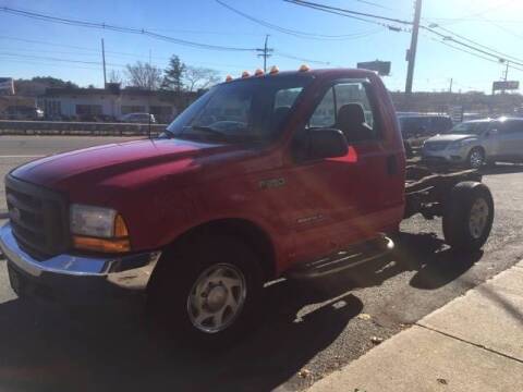 2001 Ford F-350 Super Duty for sale at 222 Newbury Motors in Peabody MA
