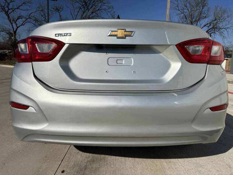 2017 Chevrolet Cruze LS Auto