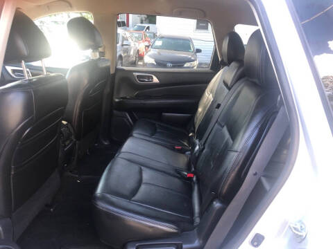 2013 Nissan Pathfinder S