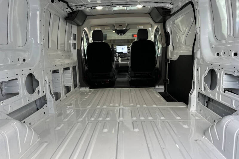 2025 Ford Transit