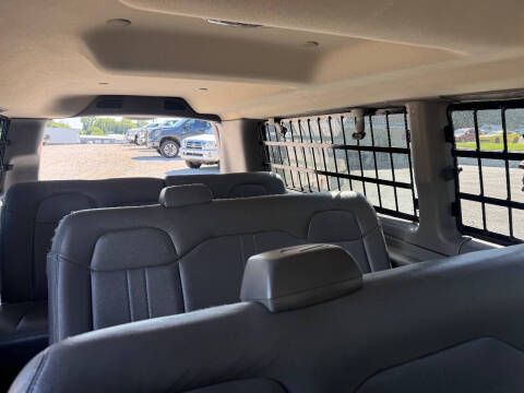 2017 GMC Savana LS 3500