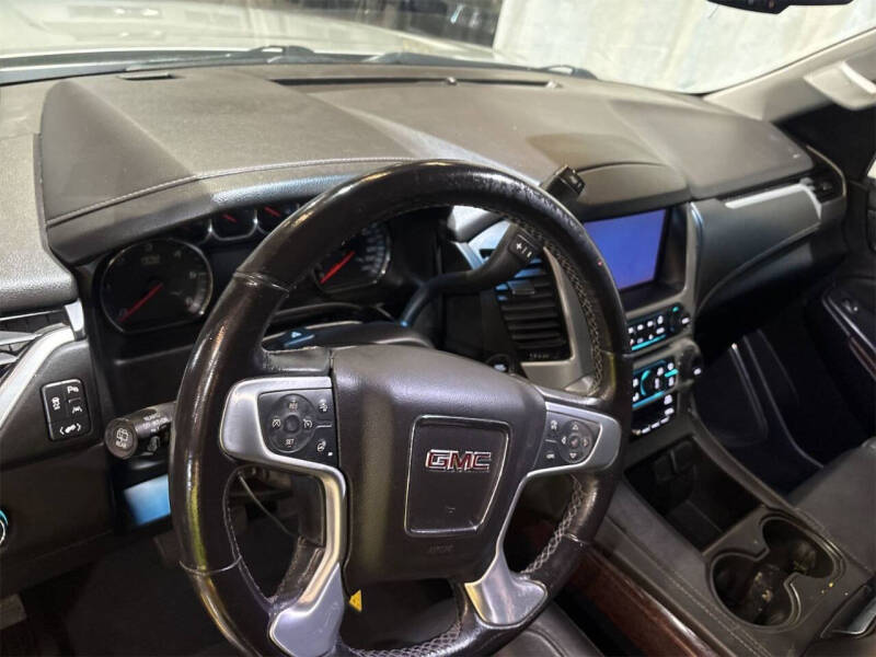2019 GMC Yukon XL SLT