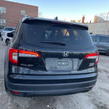 2022 Honda Pilot SE