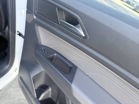 2021 Volkswagen Atlas Cross Sport V6 SE R-Line