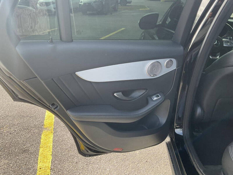 2021 Mercedes-Benz GLC GLC 300