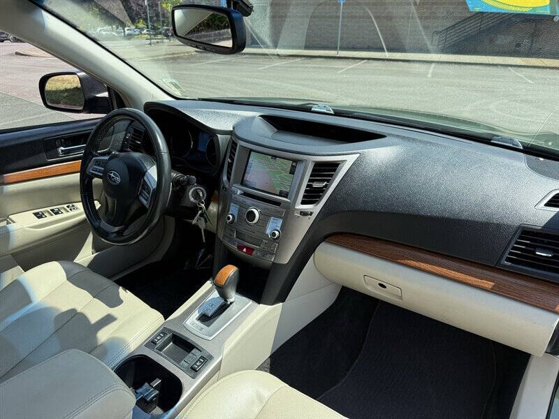 2013 Subaru Outback 2.5i Limited