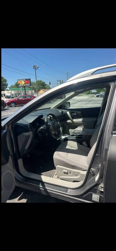 2013 Nissan Rogue SV w/SL Package