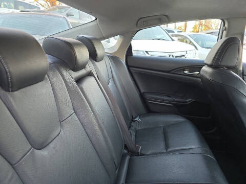 2019 Honda Insight Touring