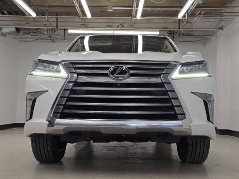 2017 Lexus LX 570